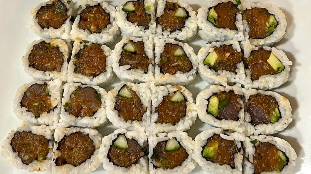 Spicy Blackfin Tuna Roll
