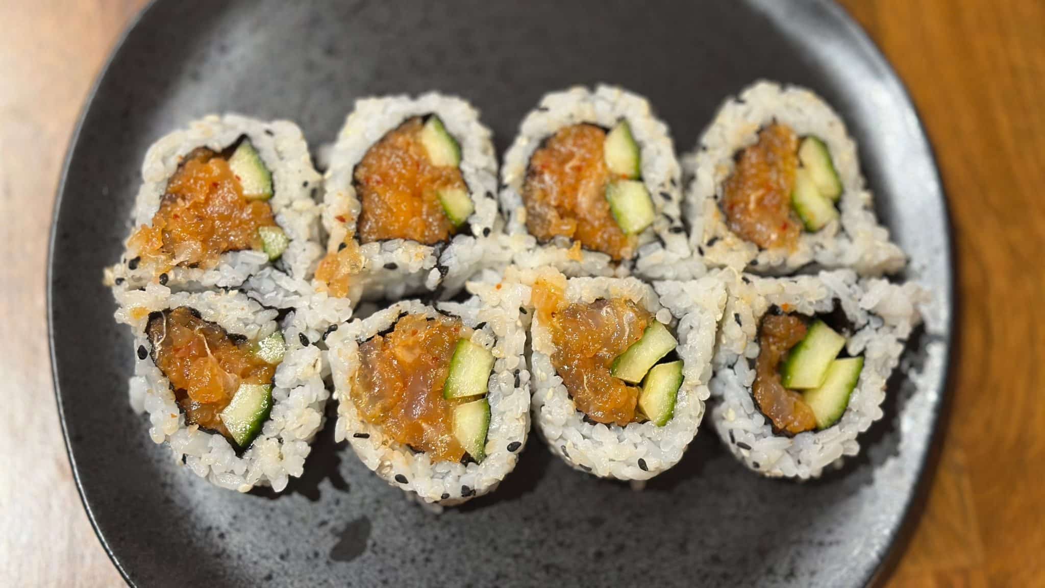blackfin tuna sushi roll